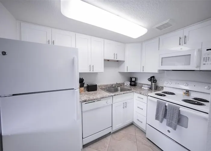 219 Fully Furnished, Wifi Included Scottsdale